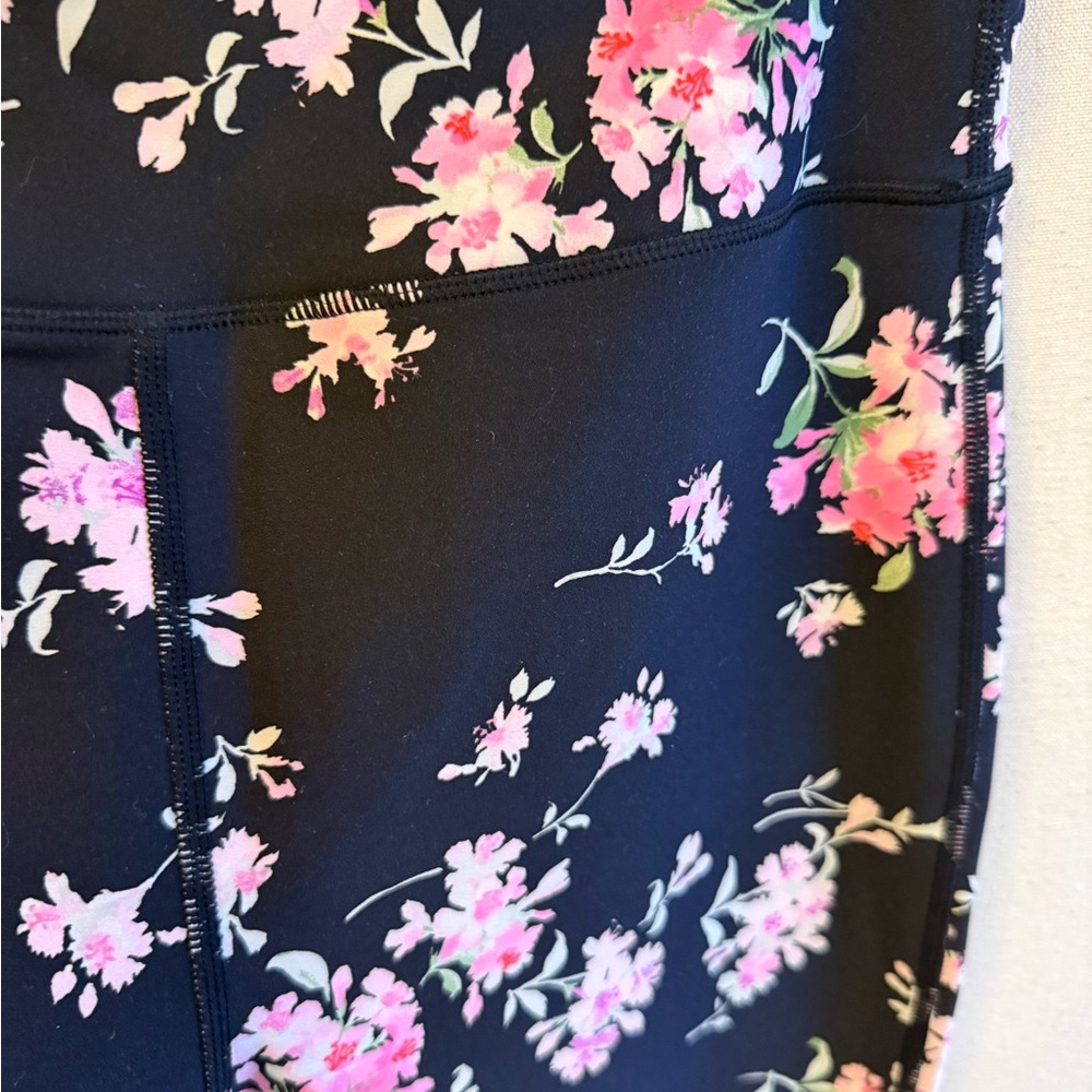 LoveShackFancy Black and Pink Floral Leggings - Picture 6 of 10